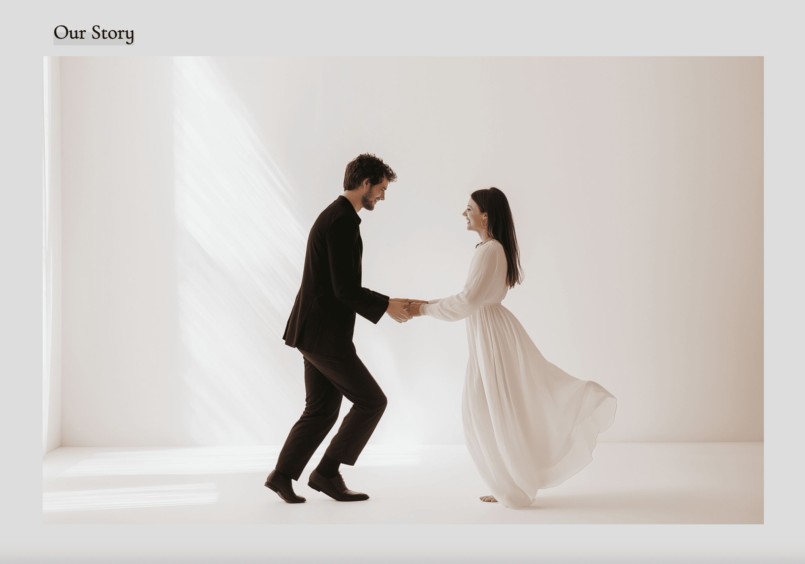 Un visuel montrant un couple dans un moment de demande en mariage sincère, avec l'homme à genoux offrant une bague, représentant le début de leur voyage commun.